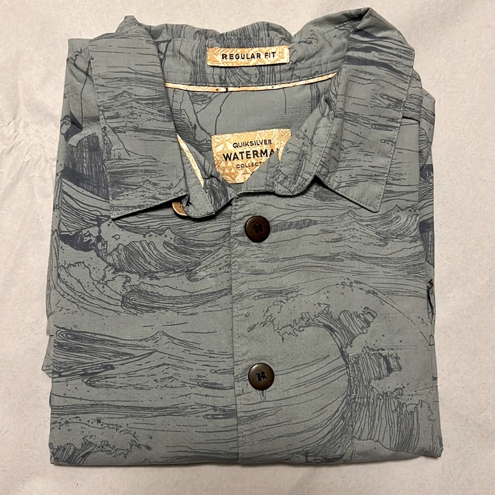 Quicksilver Waterman Button Up Shirt, S - Picture 1 of 6